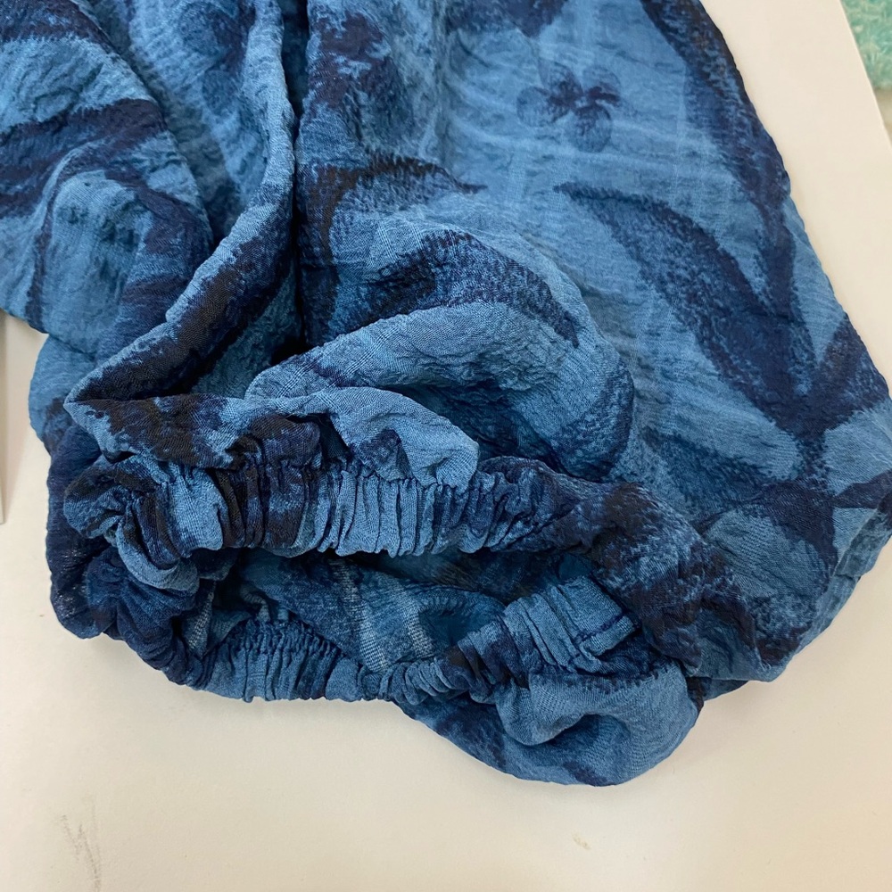 NWT Karen Kane Women's Blue Sand & Sky Lantern Sleeve Top size Large - Picture 8 of 14